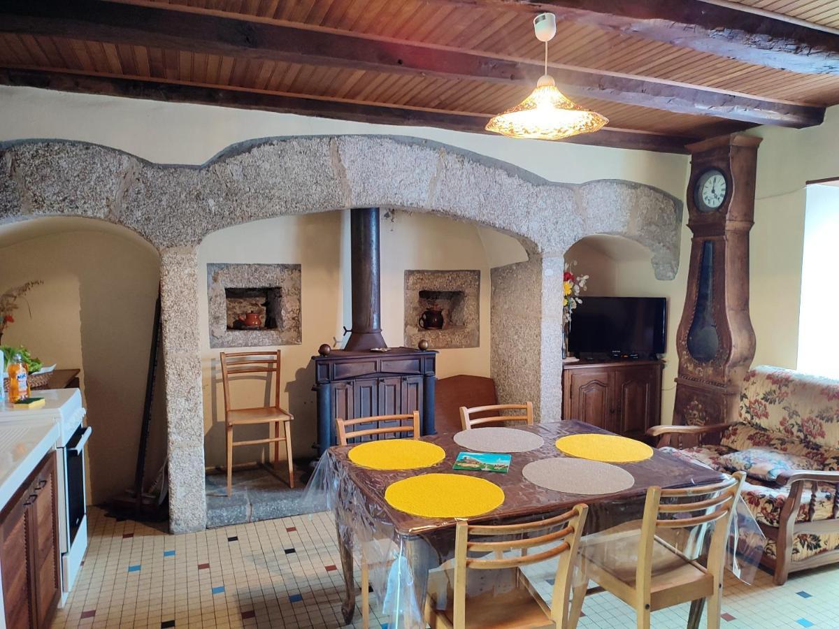 Maison Charmante A Florentin La Capelle Avec Jardin Et Vue Montagne 외부 사진